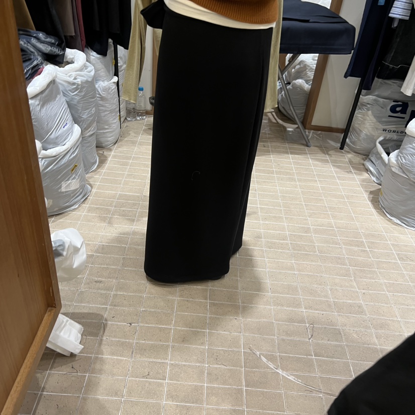 LOFN東大門㊣實拍女裝新款時尚職業推薦人氣25秋冬半身裙中短裙LOFN半身裙/中短裙