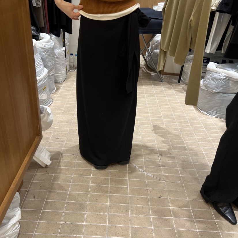 LOFN東大門㊣實拍女裝新款時尚職業推薦人氣25秋冬半身裙中短裙LOFN半身裙/中短裙圖色2