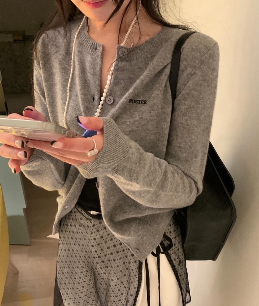 SHOP POSTER韓國直郵㊣女士新品人氣時尚熱賣針織衫開襟衫SHOP_POSTER針織衫