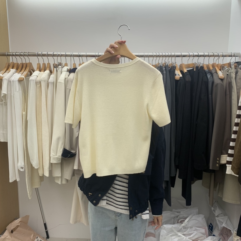 DRESS ROOM東大門㊣實拍女士新款熱賣人氣休閑推薦T恤短款DRESS ROOMT恤