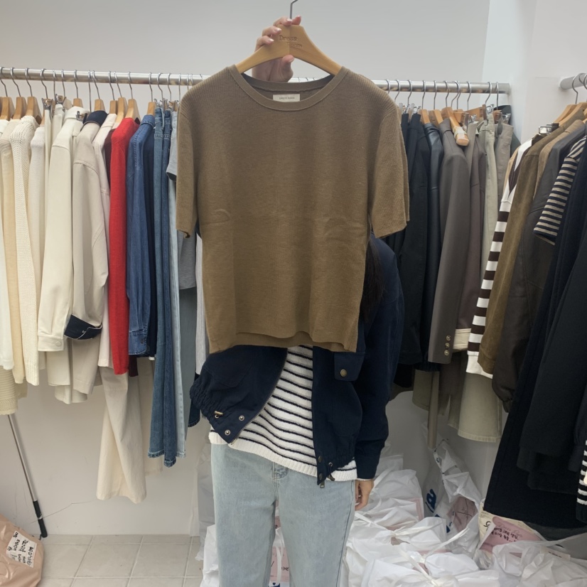 DRESS ROOM東大門㊣實拍女士新款熱賣人氣休閑推薦T恤短款DRESS ROOMT恤圖色2