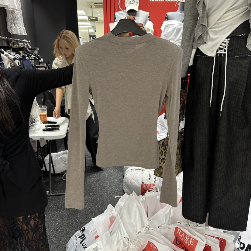 RARE CLOSET東大門㊣直郵女士新品熱賣人氣長袖T恤假兩件蕾絲RARE CLOSET長袖T恤