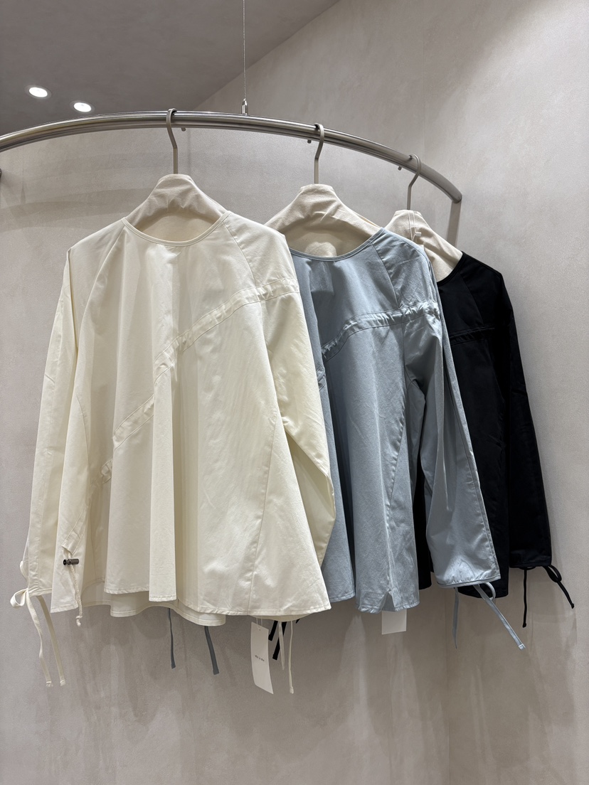 WHO IS SHE東大門㊣實拍女裝新品25秋冬時尚人氣襯衫蕾絲衫WHO IS SHE襯衫/蕾絲衫