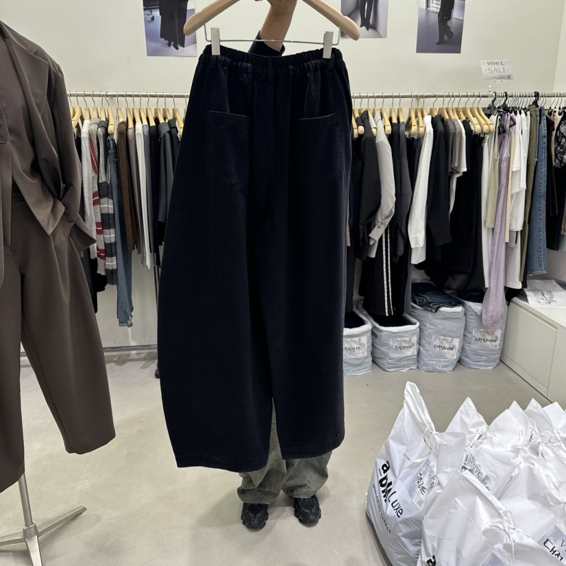 VIVEL韓國直郵㊣女士新品熱賣職業休閑人氣時尚真品推薦牛仔褲VIVEL牛仔褲