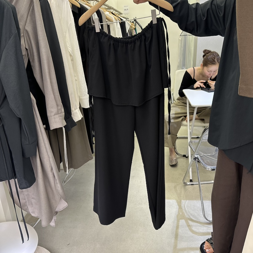 AMON東大門㊣實拍女裝新品熱賣職業25秋冬真品休閑推薦裙褲AMON裙褲圖色2