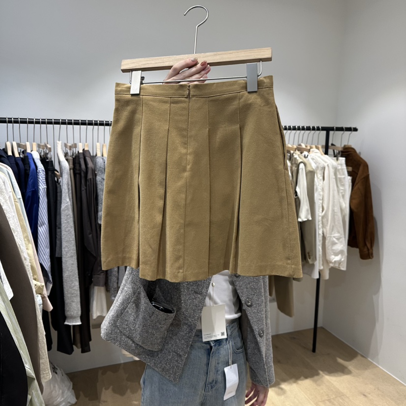 OVERTAKE東大門㊣代購女裝新品時尚推薦職業25秋冬熱賣短裙OVERTAKE短裙