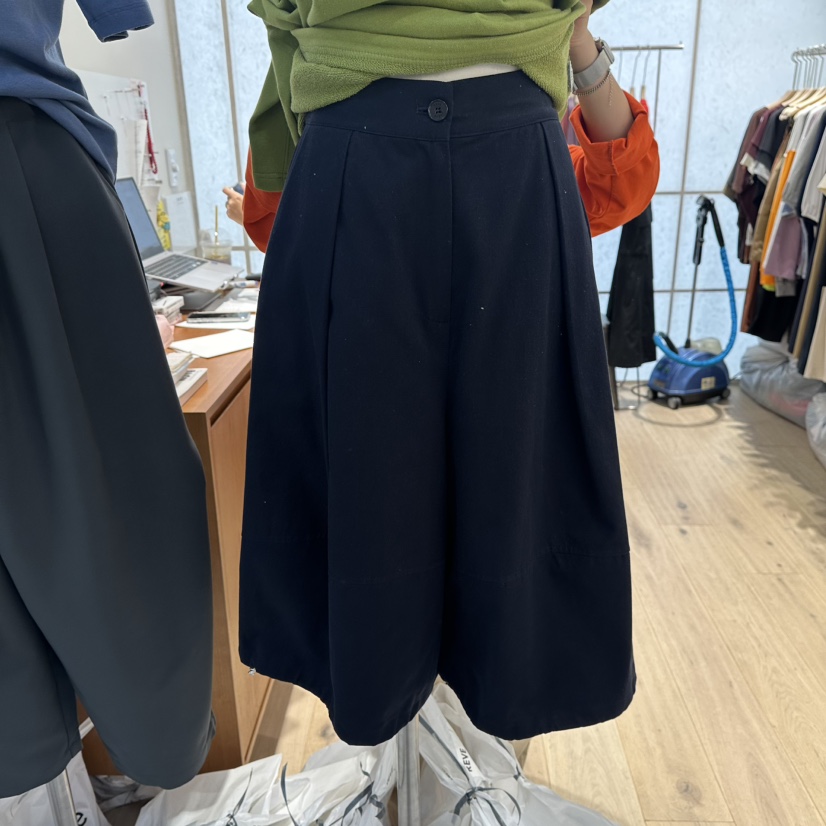 REVE-L東大門㊣實拍女士新品25秋冬職業時尚熱賣真品人氣短褲REVE-L短褲圖色2