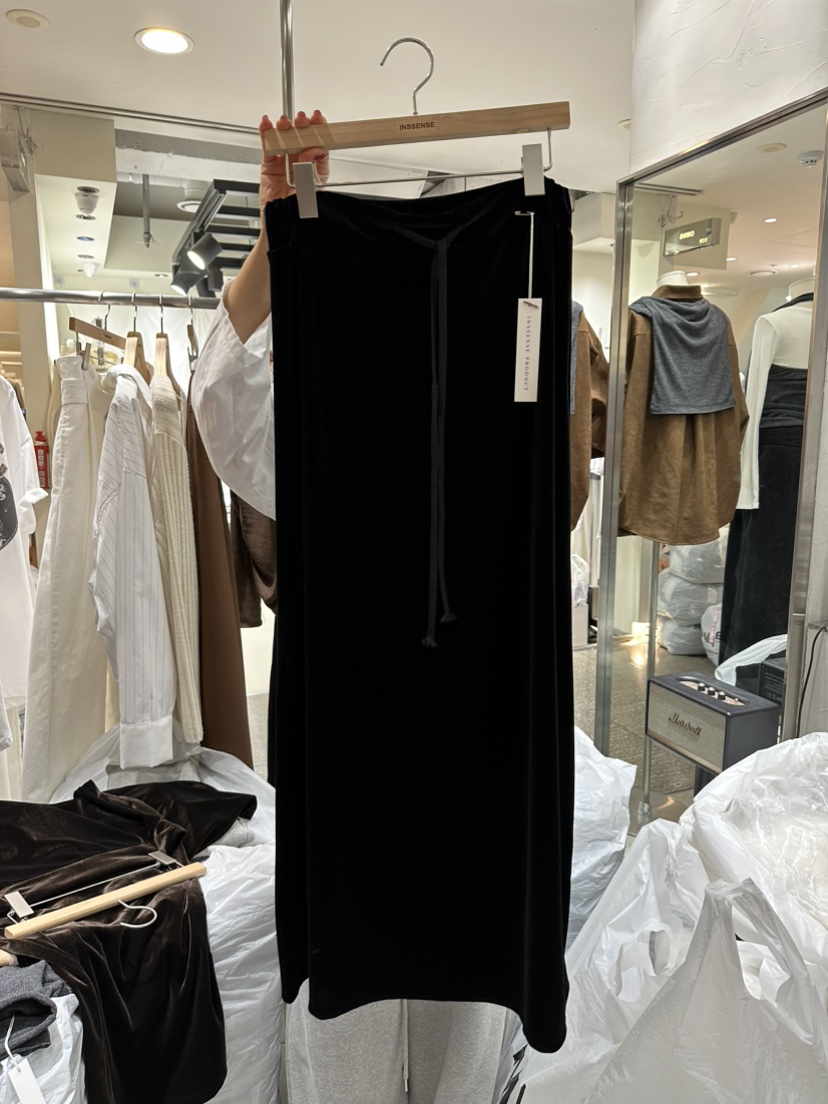 INSSENSE-A韓國直郵㊣女裝新品時尚熱賣休閑長裙天鵝絨超長INSSENSE-A長裙圖色2