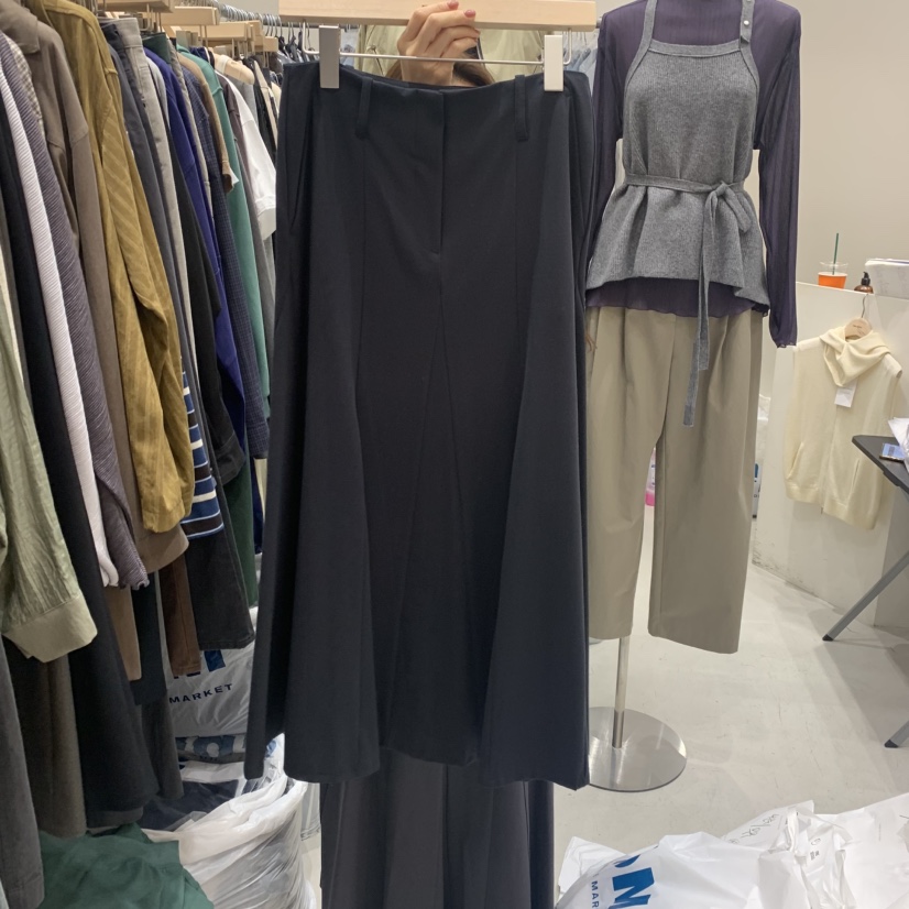 FRE韓國代購㊣女裝新款真品職業熱賣休閑推薦時尚半身裙中短裙FRE半身裙/中短裙圖色2