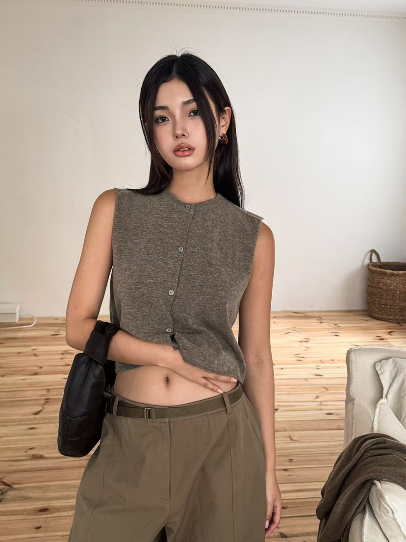 LA MAGIE FEMME韓國直郵㊣女士新款熱賣休閑職業馬甲羊絨Lamagie Femme馬甲圖色2