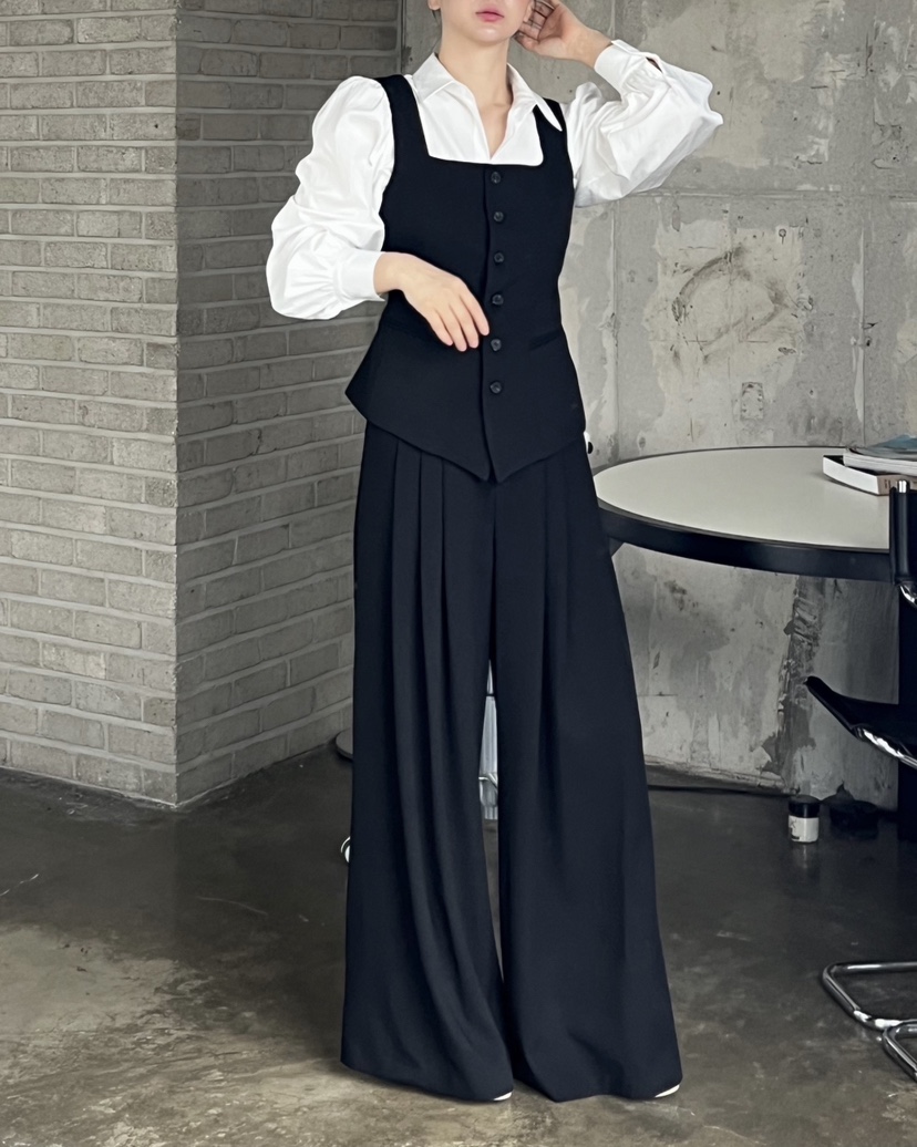 VERNI東大門㊣直郵女裝新品人氣時尚休閑熱賣真品推薦吊帶背心VERNI吊帶/背心