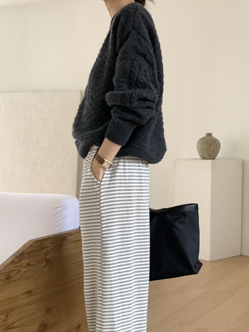 WOOD韓國代購㊣女裝新款真品休閑推薦職業熱賣人氣時尚針織衫WOOD針織衫