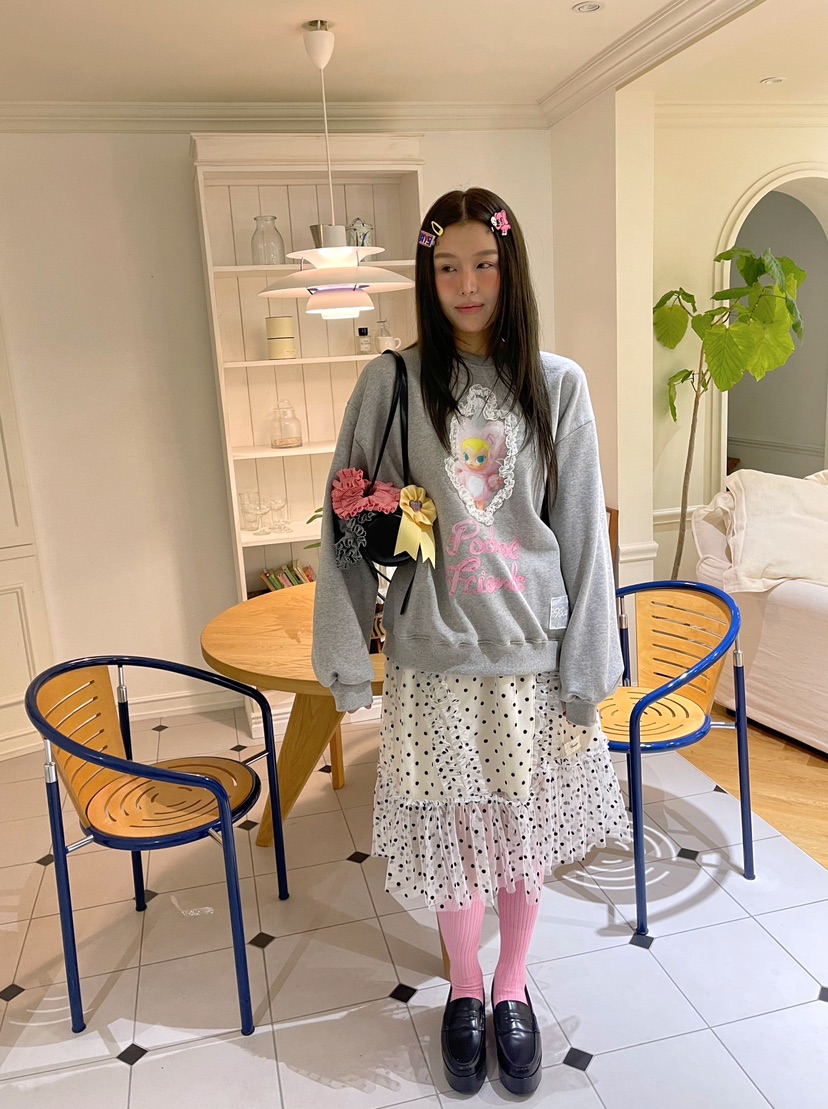 BOUTIQUE-L東大門㊣代購女裝新款25秋冬熱賣真品時尚職業衛衣BOUTIQUE-L衛衣