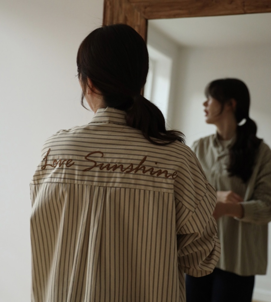 I BLLE東大門㊣代購女士新款休閑人氣熱賣推薦襯衫蕾絲衫刺繡I BLLE襯衫/蕾絲衫