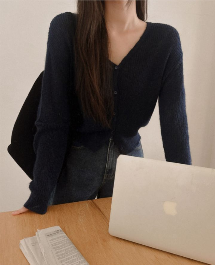 BOBBIE DOLL韓國直郵㊣女裝新品人氣推薦時尚熱賣職業針織衫BOBBIE DOLL針織衫