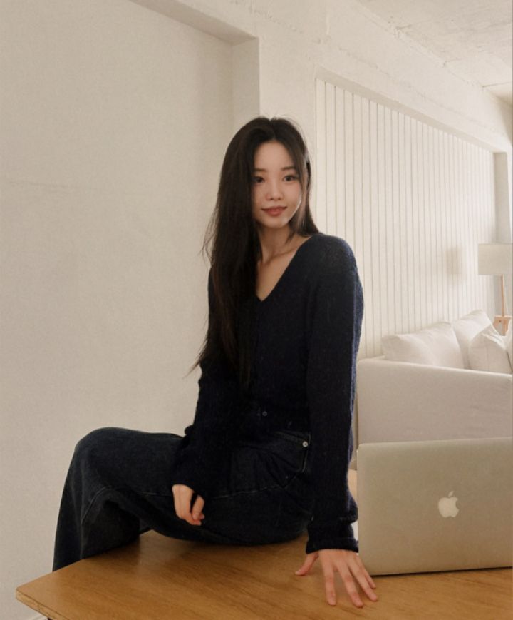 BOBBIE DOLL韓國直郵㊣女裝新品人氣推薦時尚熱賣職業針織衫BOBBIE DOLL針織衫