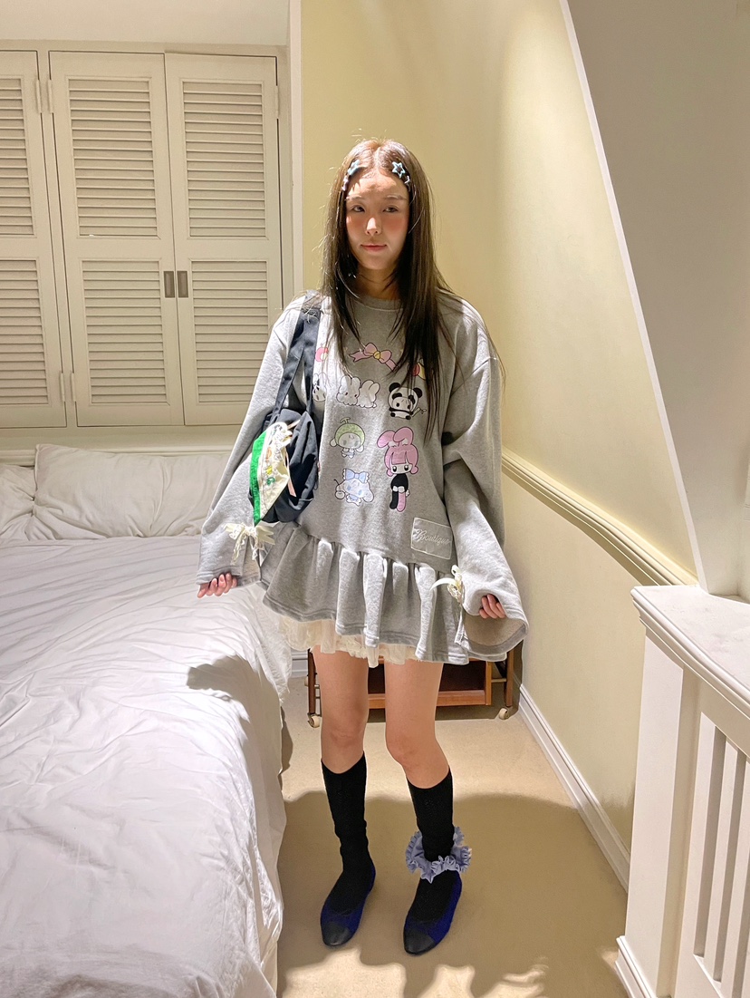BOUTIQUE-L東大門㊣直郵女裝新款25秋冬時尚職業熱賣人氣衛衣BOUTIQUE-L衛衣