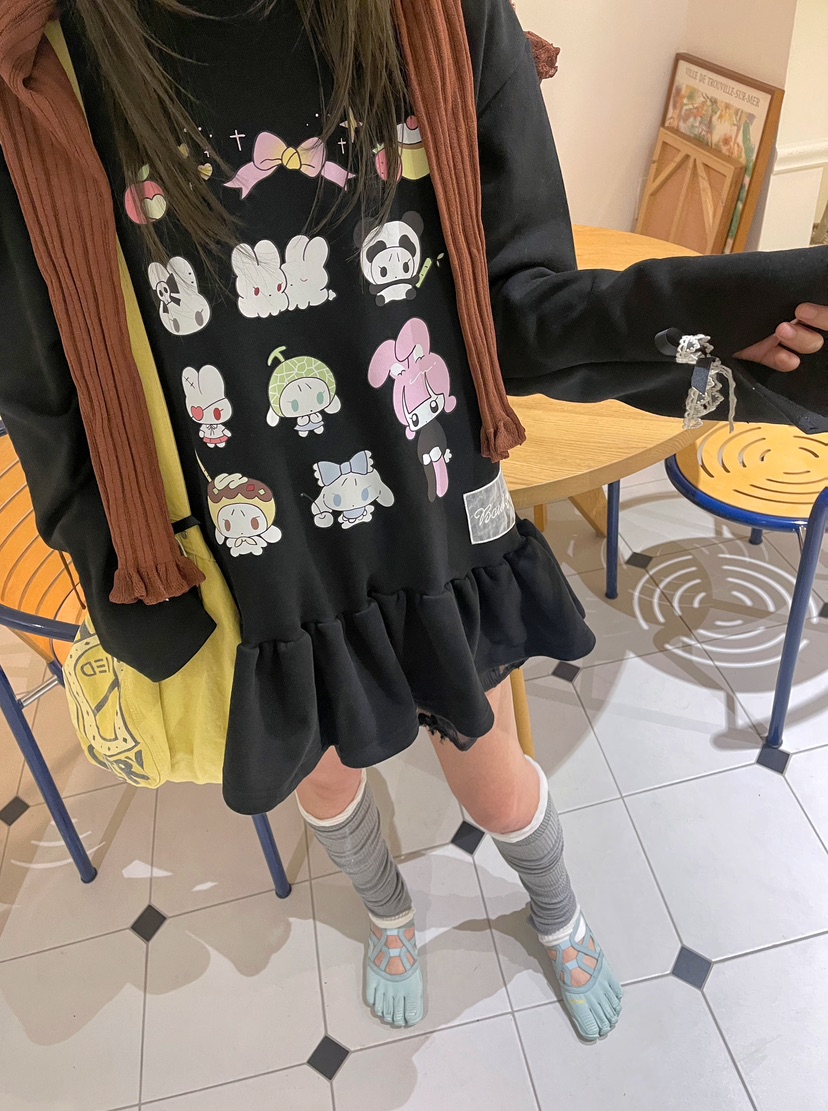 BOUTIQUE-L東大門㊣直郵女裝新款25秋冬時尚職業熱賣人氣衛衣BOUTIQUE-L衛衣