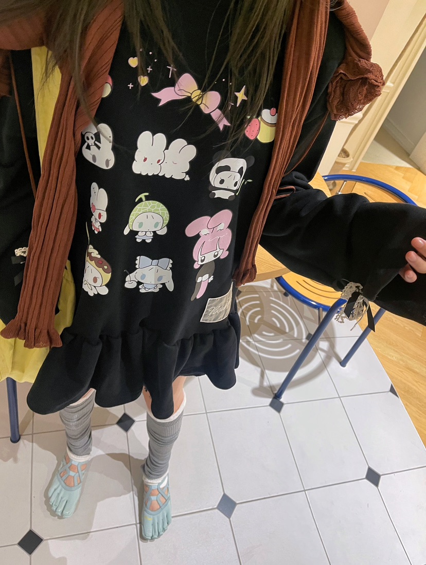 BOUTIQUE-L東大門㊣直郵女裝新款25秋冬時尚職業熱賣人氣衛衣BOUTIQUE-L衛衣