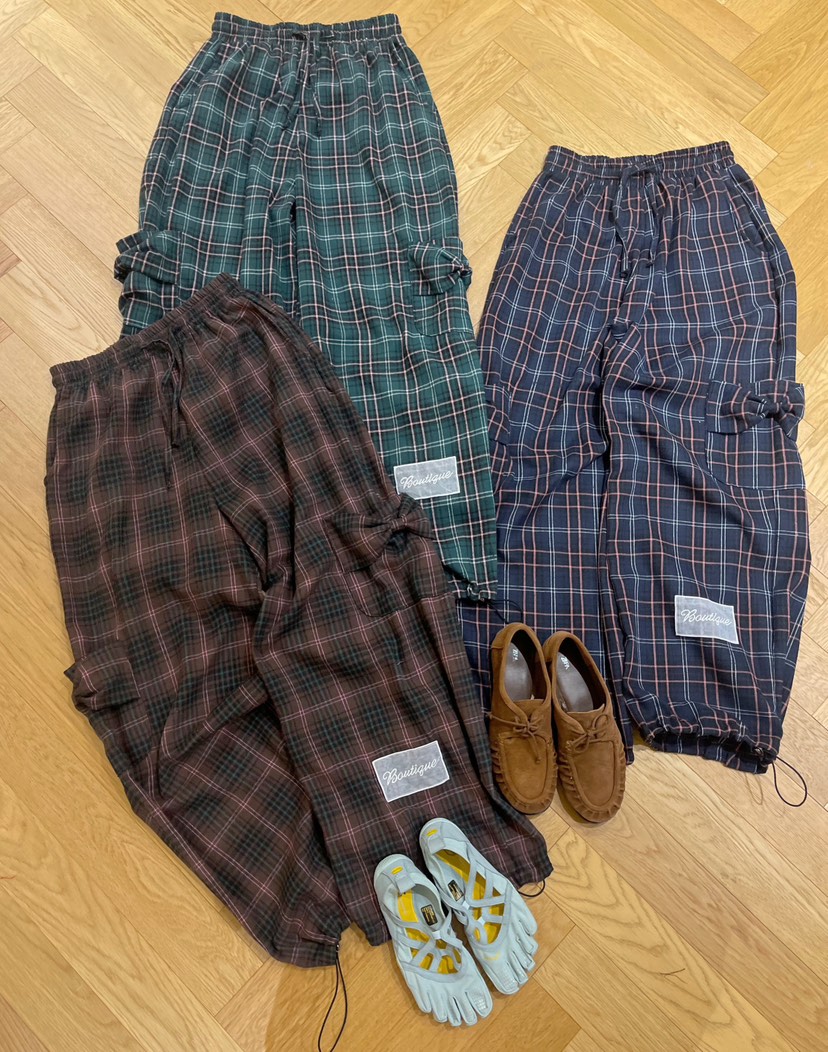 BOUTIQUE-L東大門㊣實拍女裝新款時尚推薦休閑褲不含屁簾格紋BOUTIQUE-L休閑褲