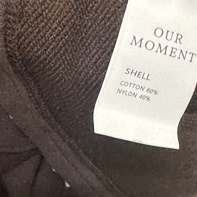 OURMOMENT韓國代購㊣女士新品推薦人氣職業25秋冬熱賣休閑衛衣OURMOMENT衛衣
