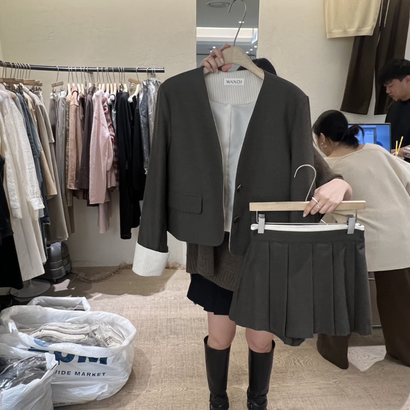 W AND J東大門㊣直郵女裝新品25秋冬職業時尚休閑套裝套裝W AND J套裝圖色2