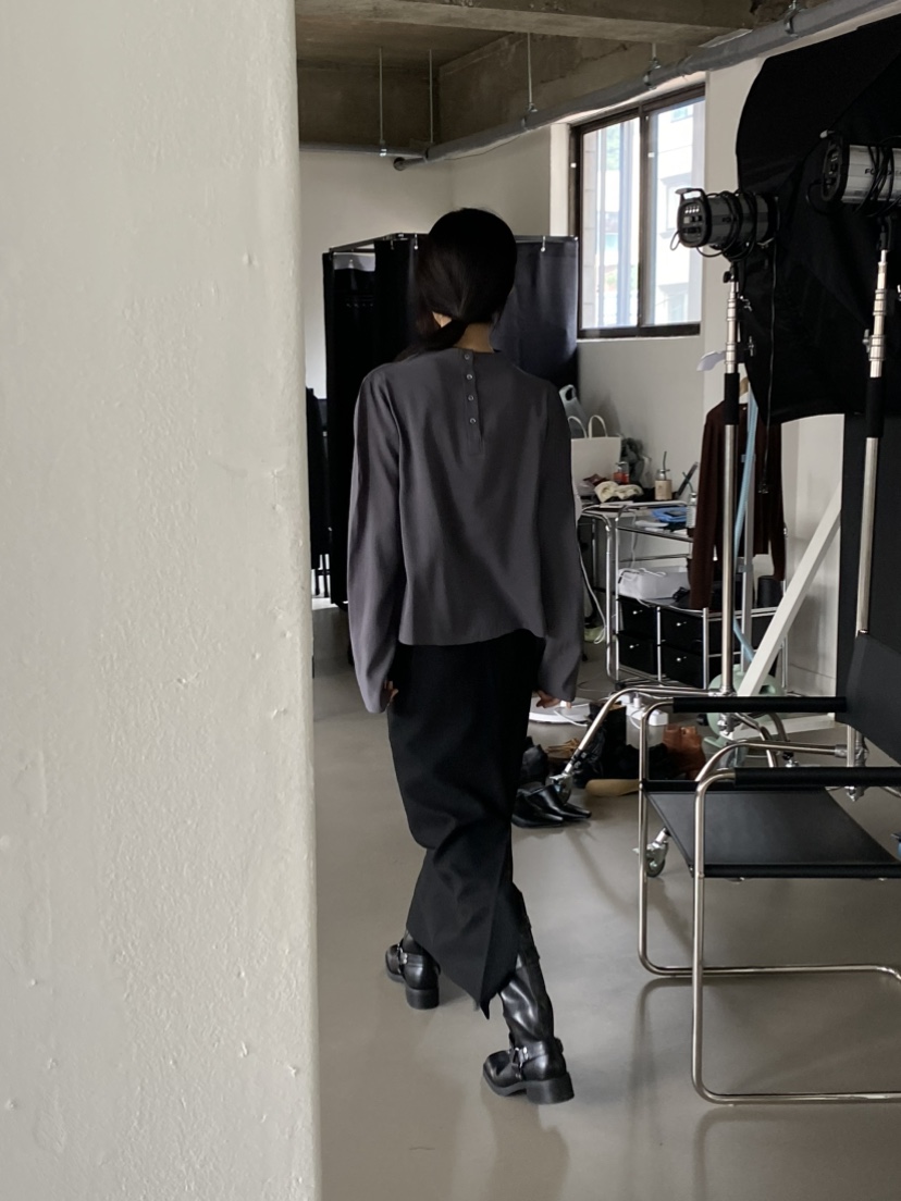 MOVENNE東大門㊣實拍女士新款推薦熱賣真品人氣25秋冬襯衫蕾絲衫MOVENNE襯衫/蕾絲衫