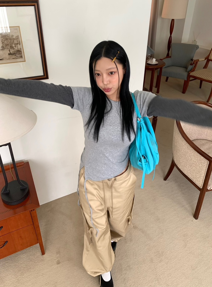 SEOLO東大門㊣實拍女士新款推薦職業熱賣時尚休閑長袖T恤刺繡Seolo seoul長袖T恤