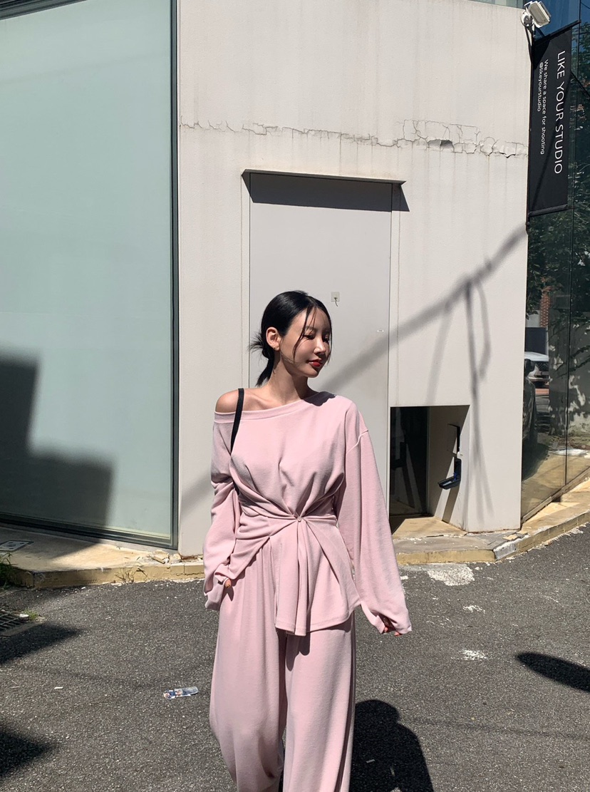 REVE CITE-L東大門㊣代購女士新款人氣真品職業25秋冬長袖T恤REVE CITE長袖T恤圖色2