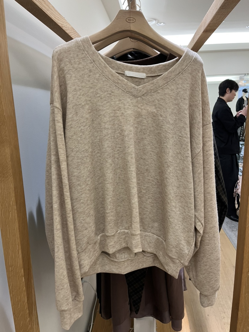 TIZZI韓國代購㊣女士新品熱賣時尚人氣休閑真品25秋冬職業衛衣TIZZI衛衣圖色3