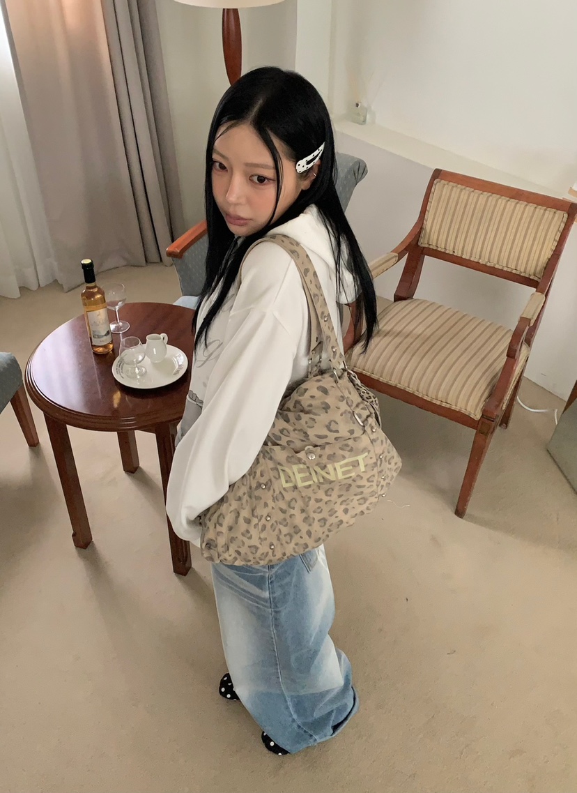 SEOLO韓國代購㊣女士新品真品人氣休閑熱賣時尚25秋冬職業衛衣Seolo seoul衛衣