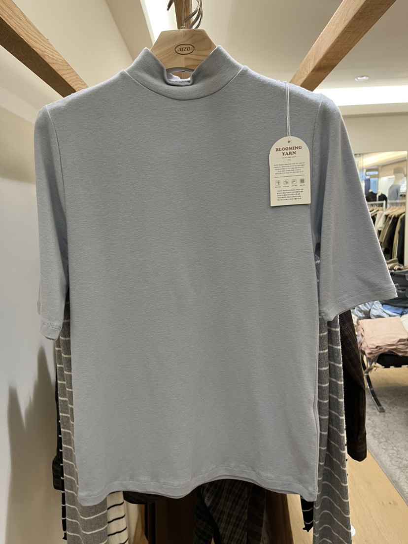 TIZZI東大門㊣代購女裝新品25秋冬時尚真品人氣休閑推薦T恤TIZZIT恤圖色2