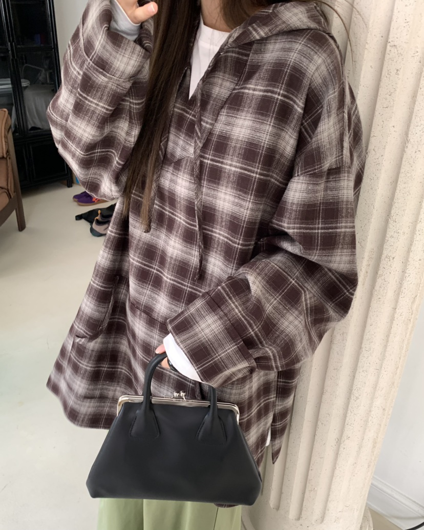 PEBBLE東大門㊣實拍女士新品人氣休閑襯衫蕾絲衫格紋連帽長款PEBBLE/LAYER襯衫/蕾絲衫