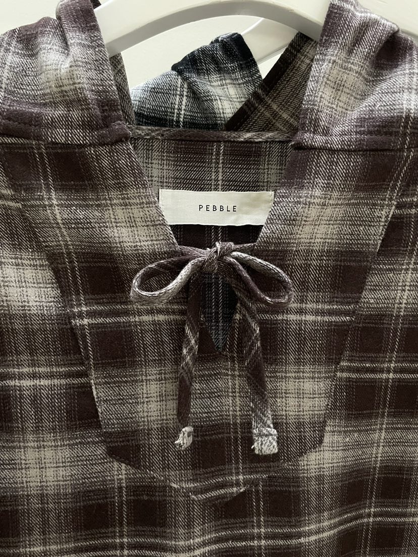 PEBBLE東大門㊣實拍女士新品人氣休閑襯衫蕾絲衫格紋連帽長款PEBBLE/LAYER襯衫/蕾絲衫