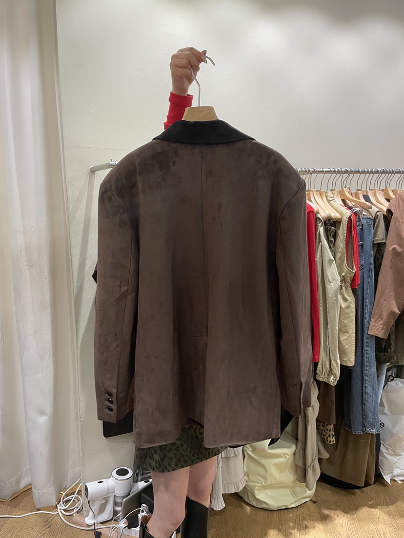 AUVERFIT東大門㊣代購女裝新款人氣25秋冬熱賣推薦夾克絨面革AUVERFIT夾克