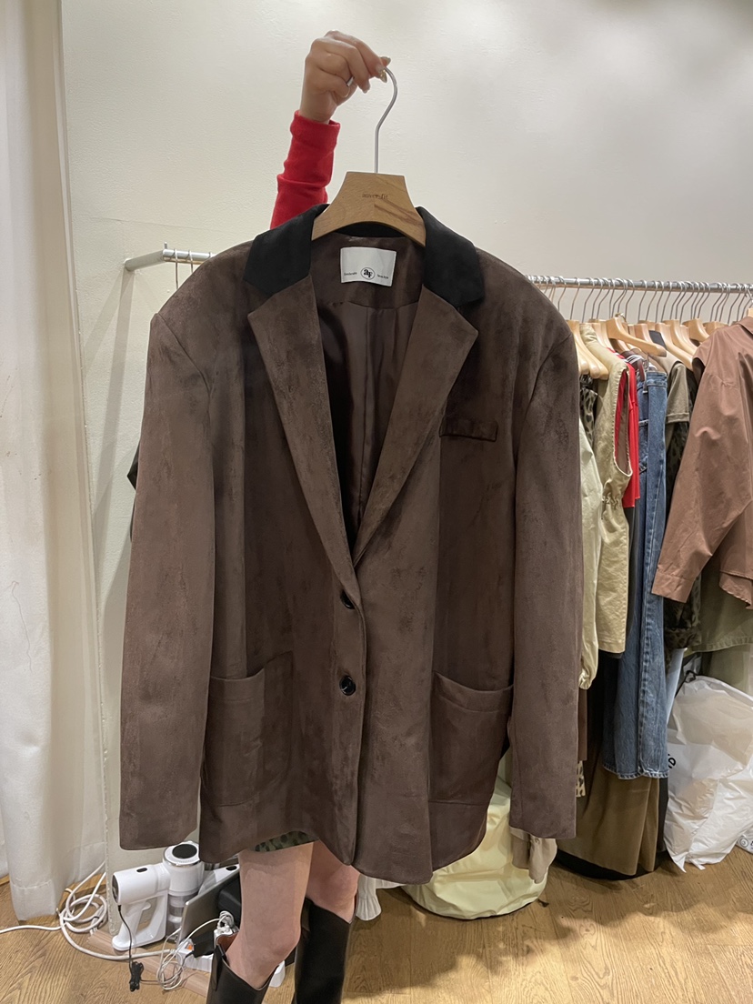 AUVERFIT東大門㊣代購女裝新款人氣25秋冬熱賣推薦夾克絨面革AUVERFIT夾克