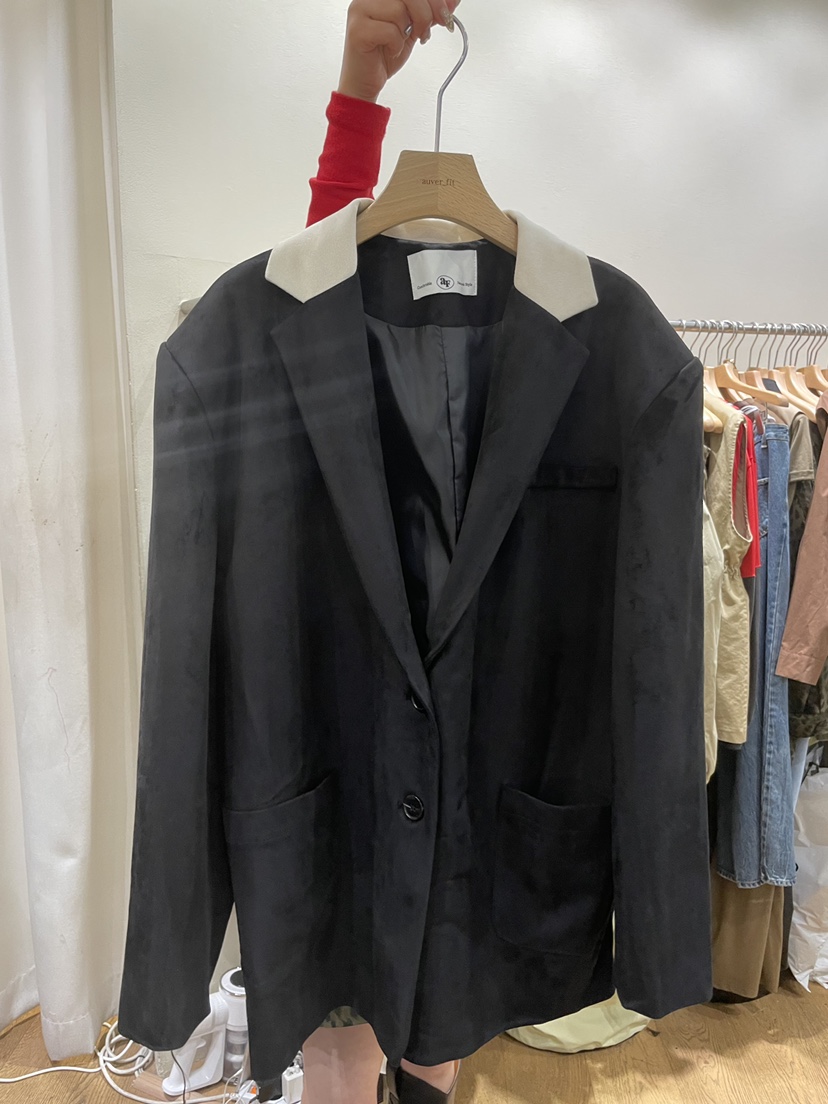 AUVERFIT東大門㊣代購女裝新款人氣25秋冬熱賣推薦夾克絨面革AUVERFIT夾克圖色3