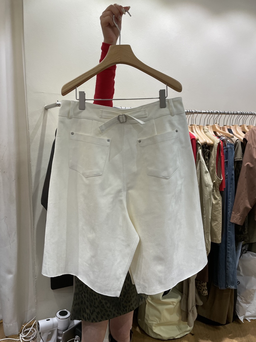 AUVERFIT韓國直郵㊣女士新品人氣職業時尚休閑推薦短褲絨面革AUVERFIT短褲