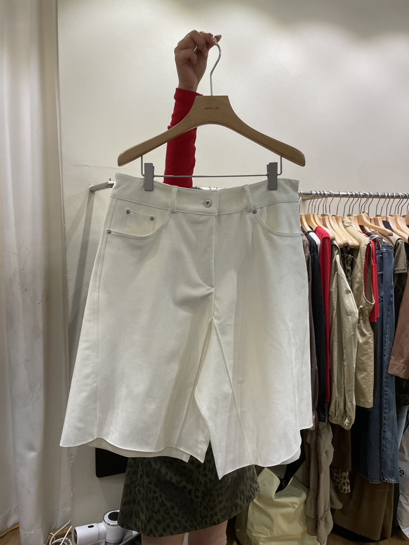 AUVERFIT韓國直郵㊣女士新品人氣職業時尚休閑推薦短褲絨面革AUVERFIT短褲