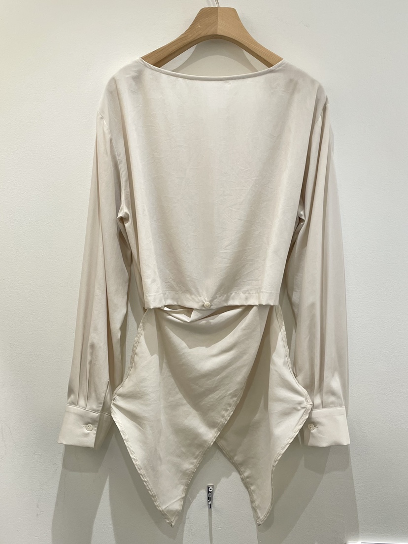 OBSESS東大門㊣代購女裝新品真品時尚25秋冬熱賣襯衫蕾絲衫OBSESS/EARLY BIRD襯衫/蕾絲衫