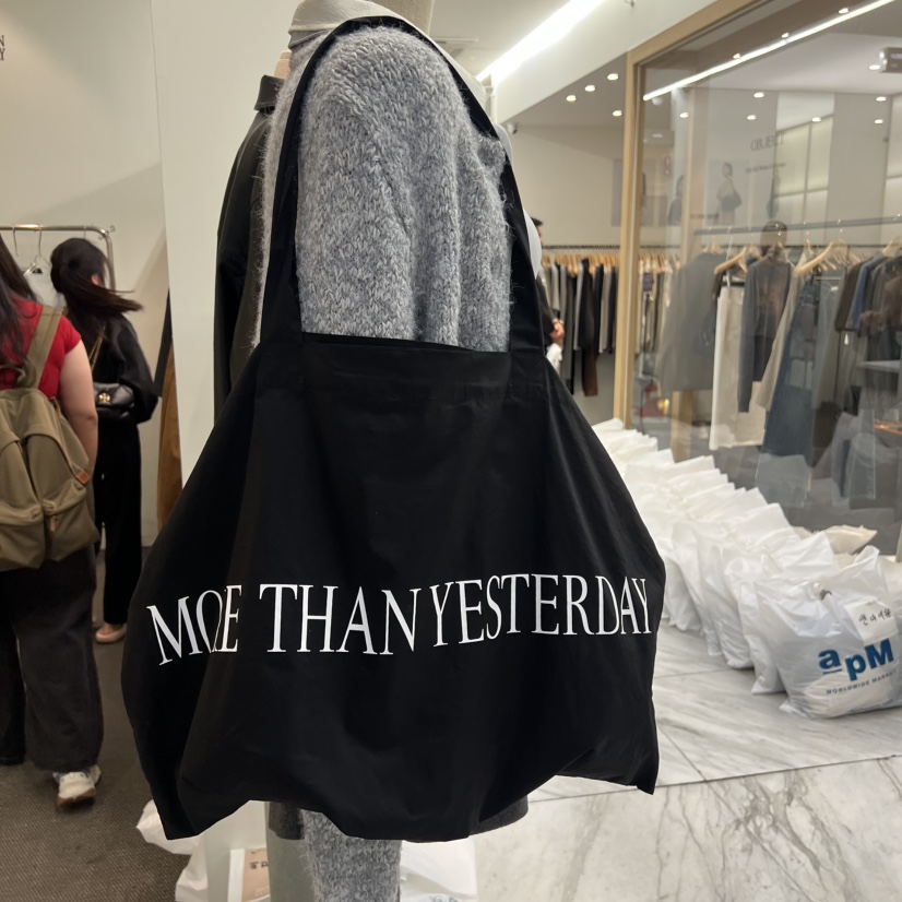 MORE THAN YESTERDAY/LOVE YOU SO MUCH東大門㊣實拍女士新品人氣單肩斜跨包MORE THAN YESTERDAY單肩/斜跨包圖色2