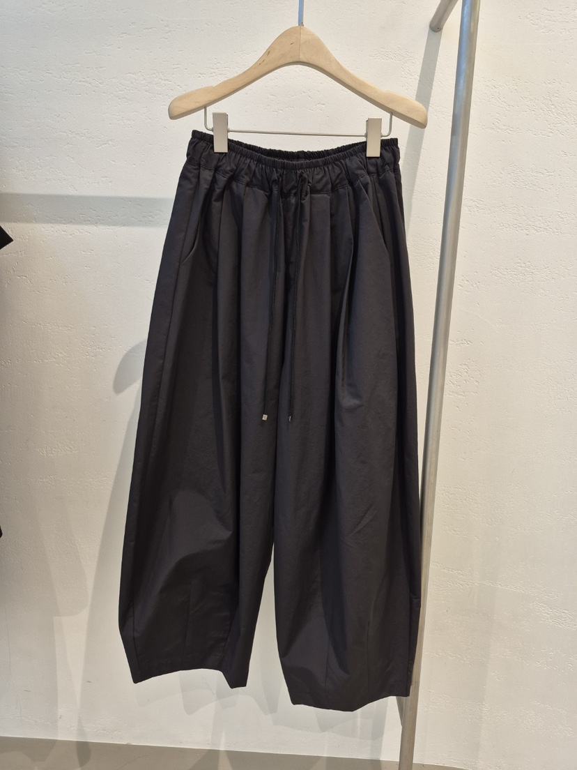 1 2ILLY-S東大門㊣代購女士新品25秋冬真品熱賣時尚休閑褲1 2ILLY/THE SIL休閑褲圖色2