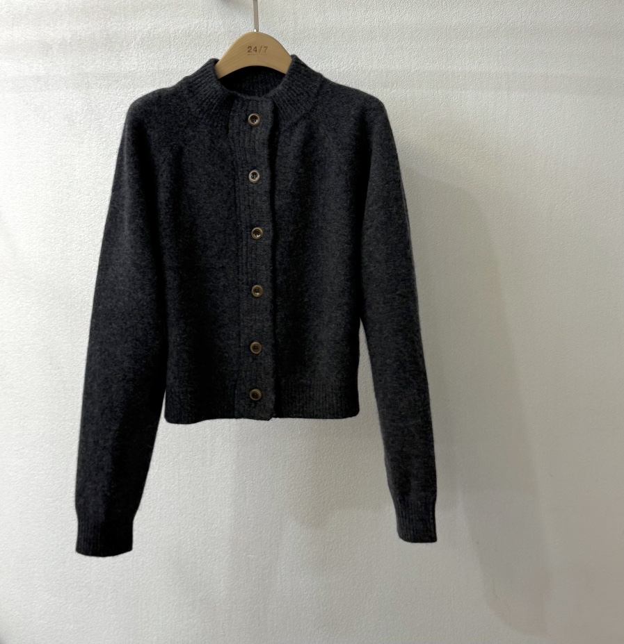TWENTY FOUR SEVEN24-7東大門㊣直郵女士新品推薦針織衫TEWNTY FOUR SEVEN24-7針織衫圖色3