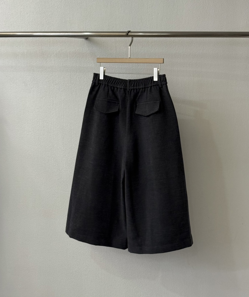TWENTY FOUR SEVEN24-7東大門㊣直郵女裝新品職業短褲九分TEWNTY FOUR SEVEN24-7短褲
