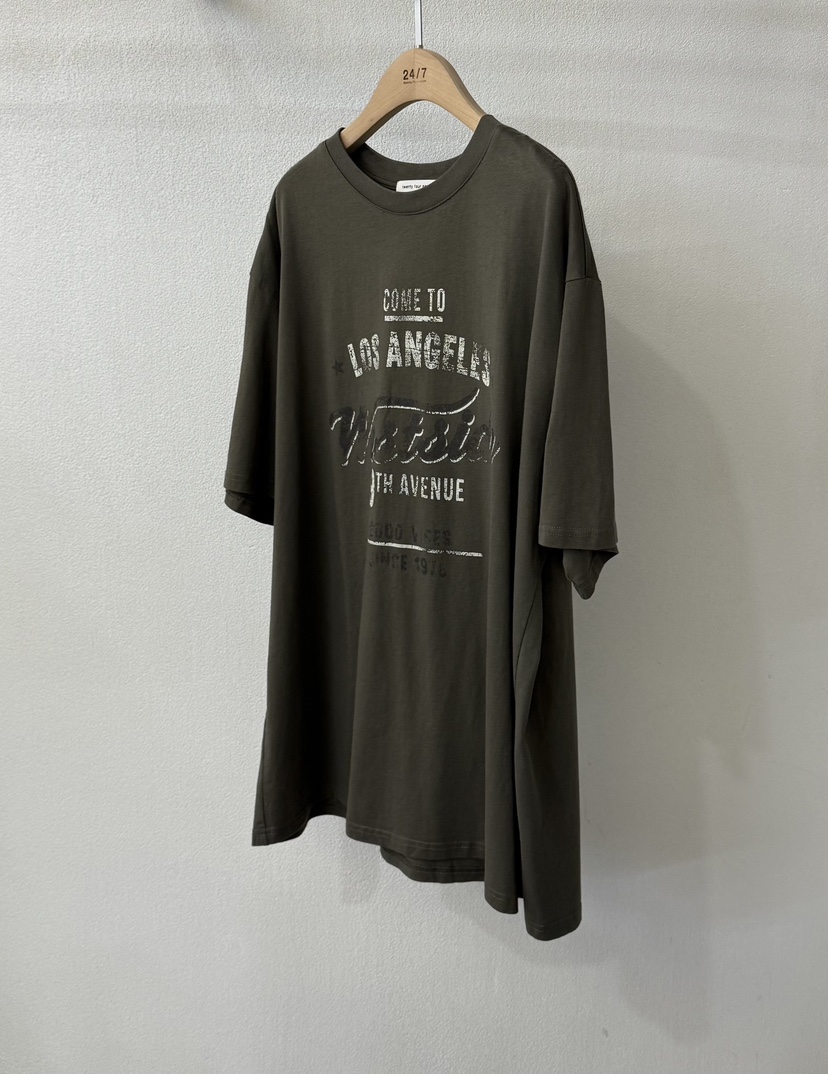 TWENTY FOUR SEVEN24-7韓國代購㊣女裝新款真品25秋冬T恤TEWNTY FOUR SEVEN24-7T恤圖色1