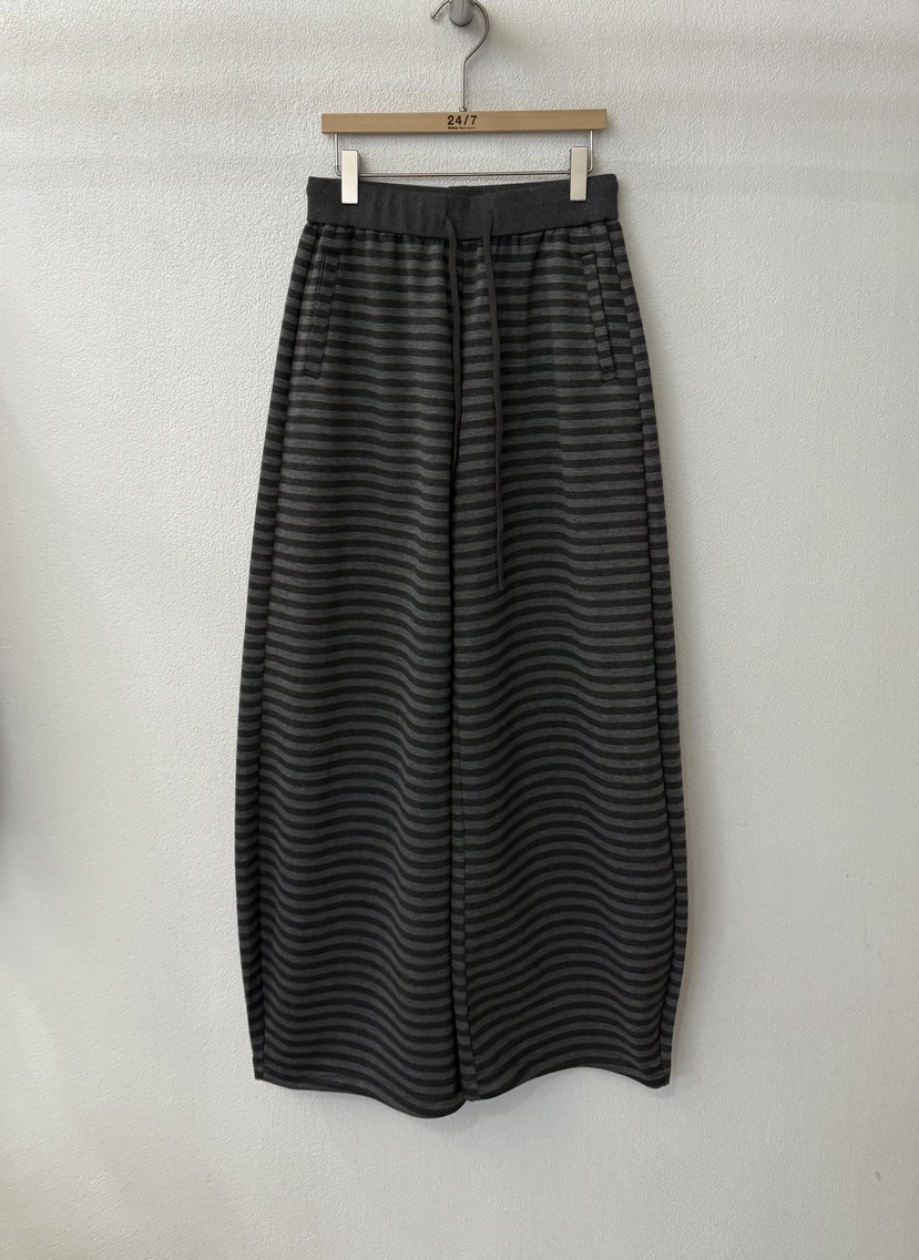 TWENTY FOUR SEVEN24-7東大門㊣直郵女士新品休閑休閑褲TEWNTY FOUR SEVEN24-7休閑褲圖色1
