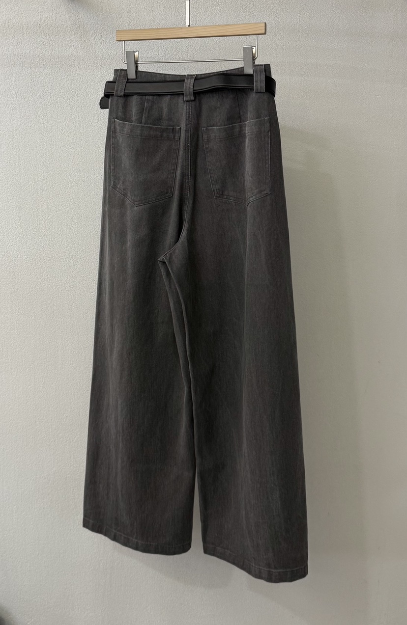 TWENTY FOUR SEVEN24-7東大門㊣實拍女裝新品時尚休閑褲含腰帶TEWNTY FOUR SEVEN24-7休閑褲