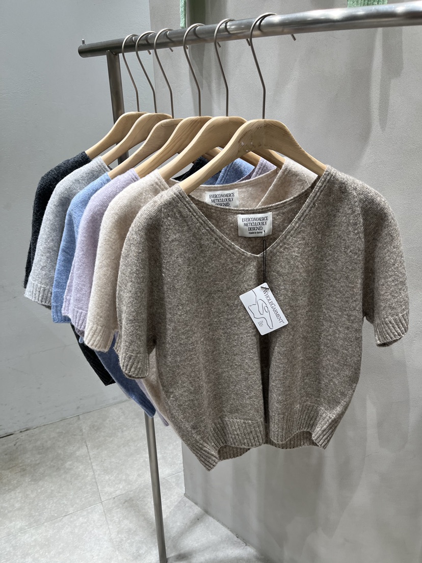 EVERCOMMERCE METICULOUSLY DESIGNED韓國直郵㊣女士新款休閑針織衫EVERCOMMERCE針織衫