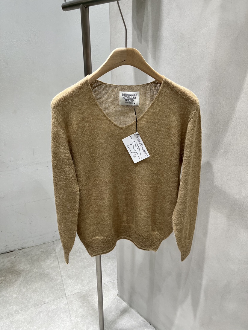 EVERCOMMERCE METICULOUSLY DESIGNED韓國代購㊣女裝新款真品針織衫羊駝EVERCOMMERCE針織衫圖色2