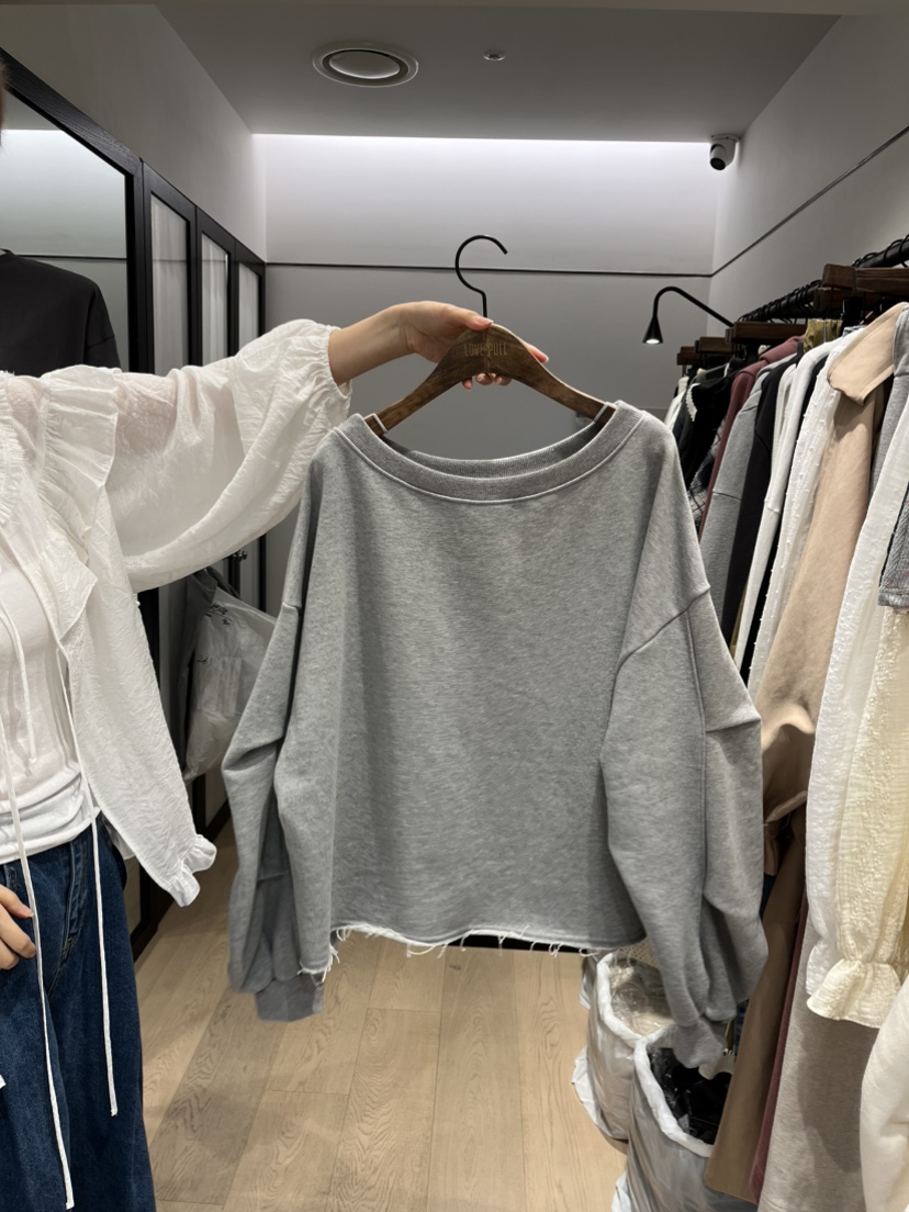 LOVE PULL韓國代購㊣女裝新款25秋冬真品熱賣推薦職業衛衣LOVE PULL衛衣圖色1